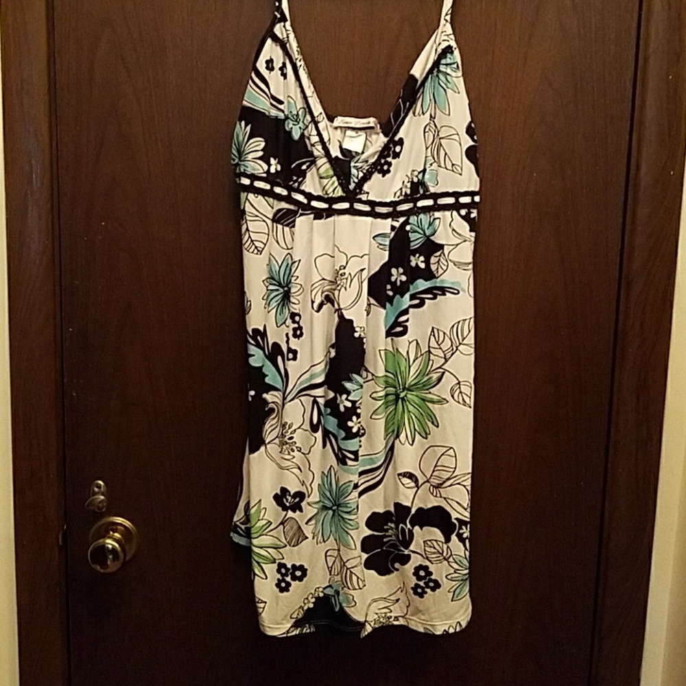 Linea Dontella night gown
